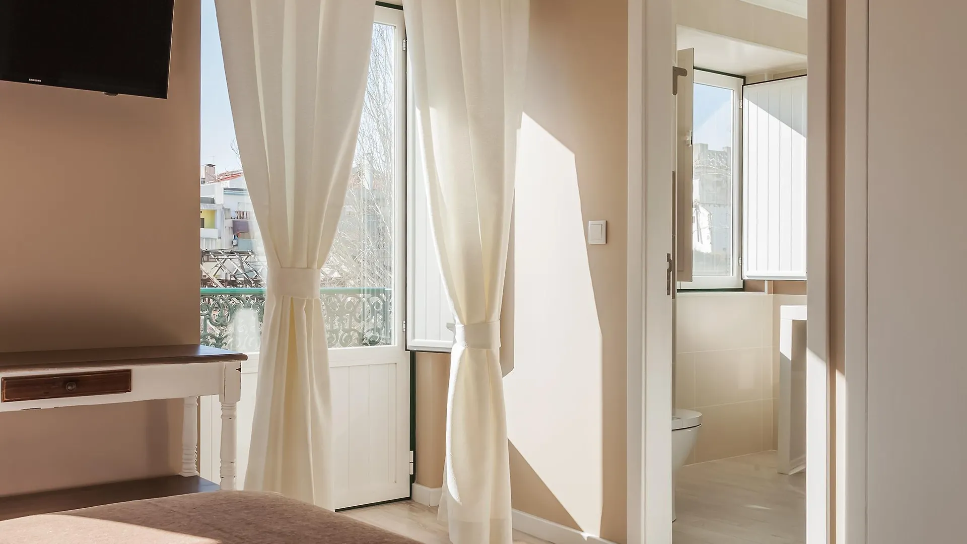 *** בית הארחה ליסבון Vila Garden Guesthouse פורטוגל