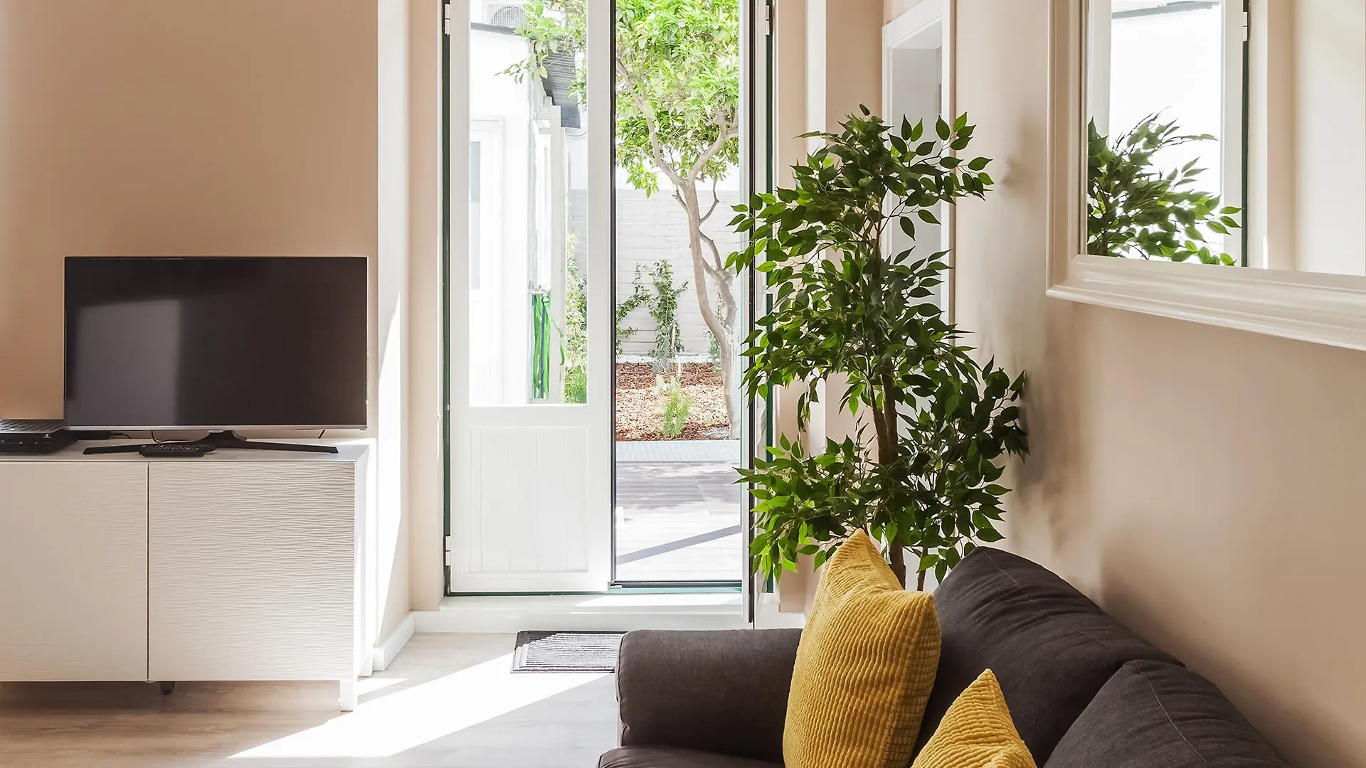 ליסבון Vila Garden Guesthouse 3*,  פורטוגל