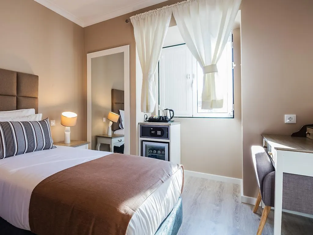 בית הארחה ליסבון Vila Garden Guesthouse